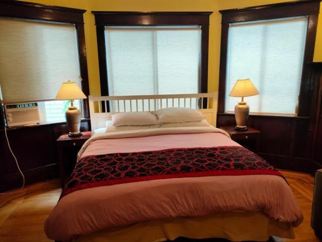 West Vancouver Guesthouse מראה חיצוני תמונה