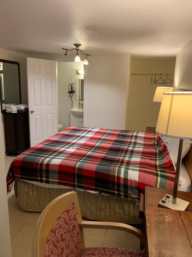 West Vancouver Guesthouse מראה חיצוני תמונה