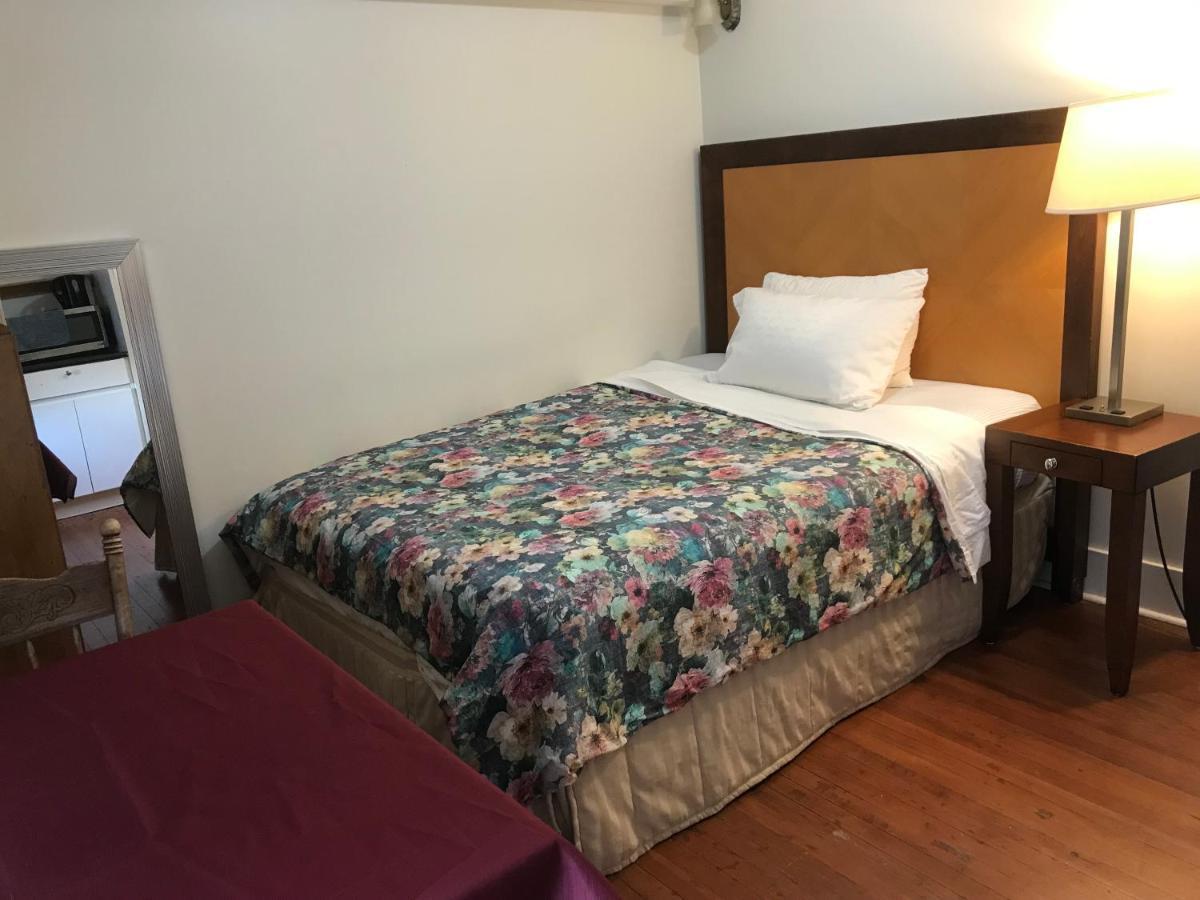 West Vancouver Guesthouse מראה חיצוני תמונה